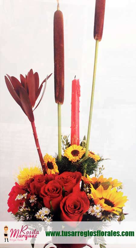 Arreglo-floral-romantico-con-rosas-rojas