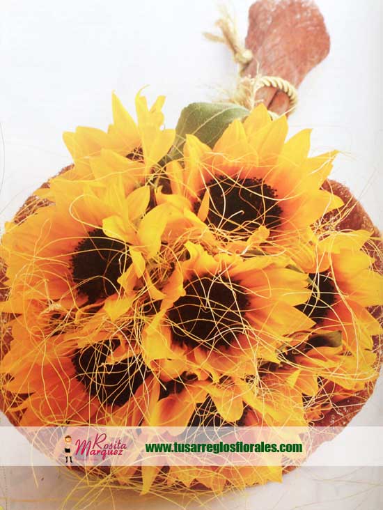 decoracion-floral-con-girasoles-para-eventos